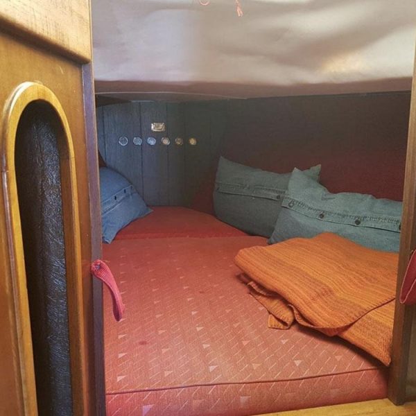 Парусная яхта Comfort 30 — изображение 4